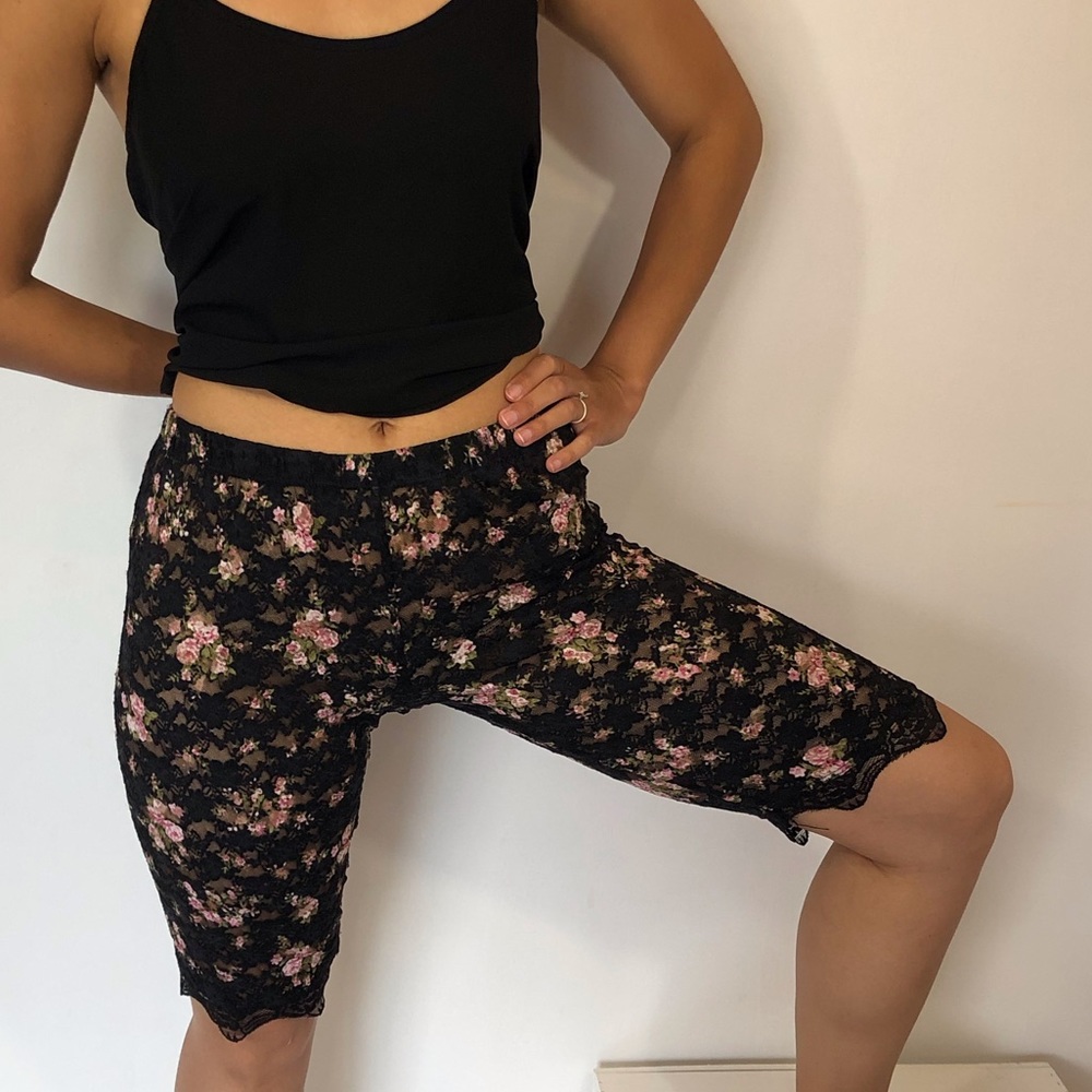 Floral printed biker shorts